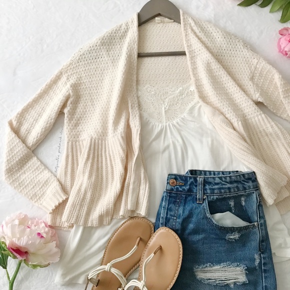 Anthropologie Sweaters - Anthro Moth Draped Front Super Soft Cardigan
